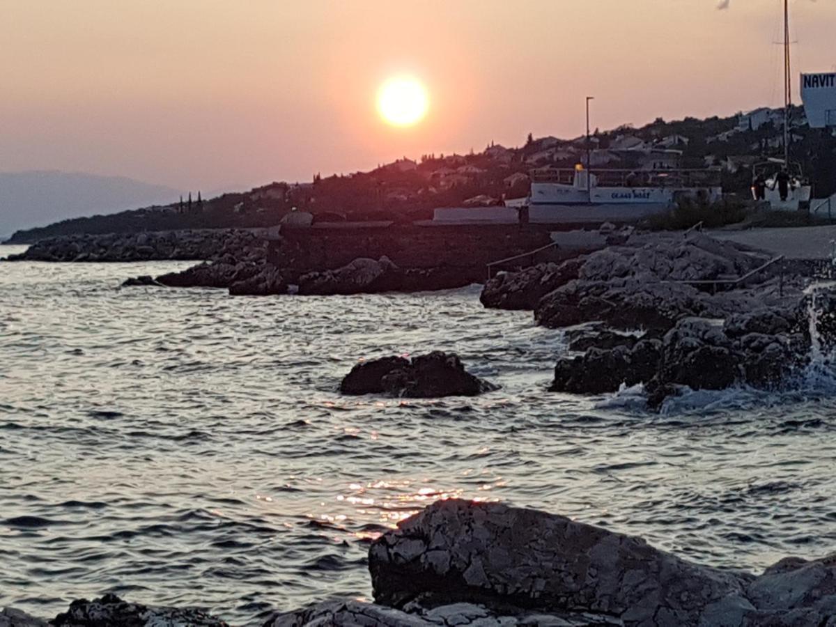Apartma Irena Novi Vinodolski Exteriör bild